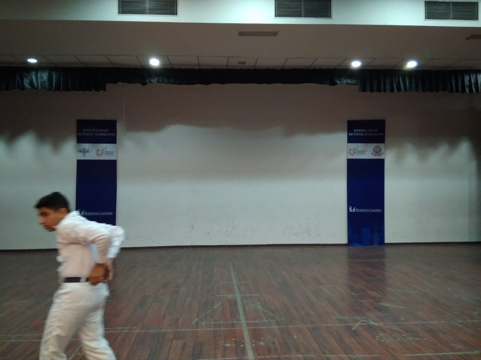 December stalls fabrication 2024