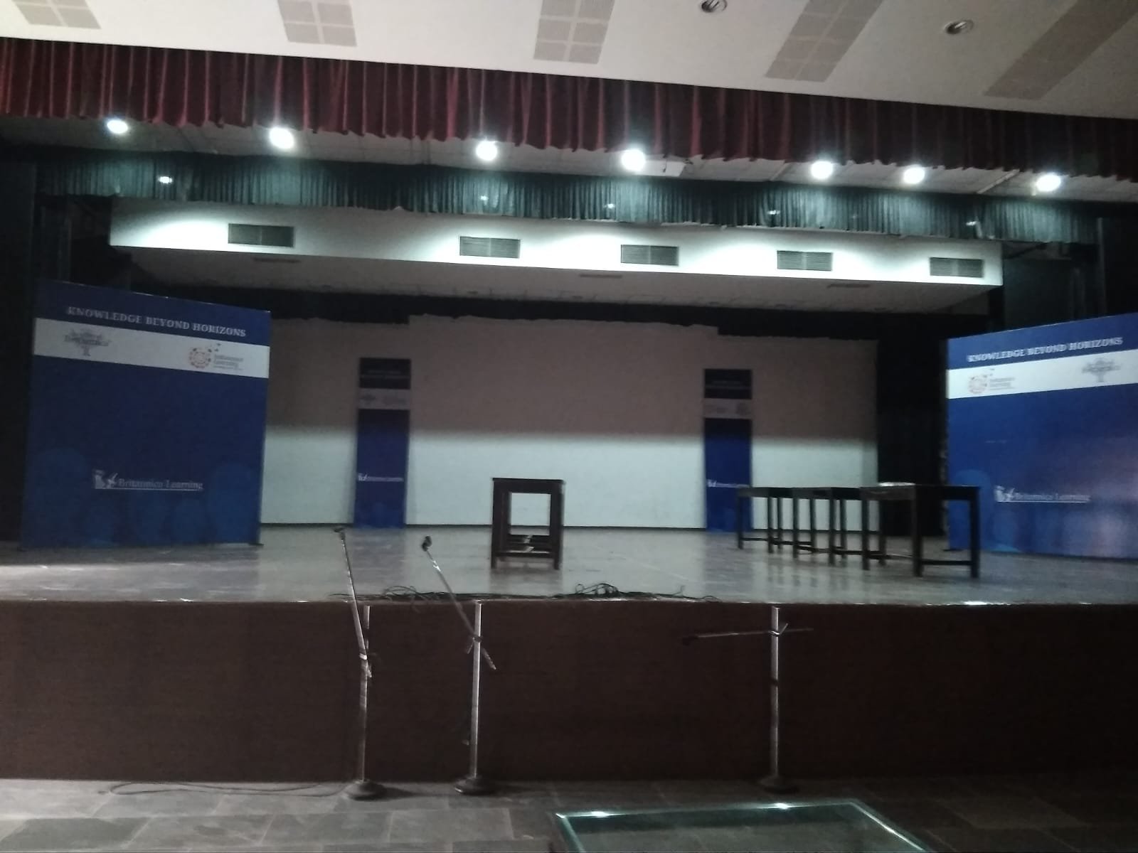 December stalls fabrication 2024