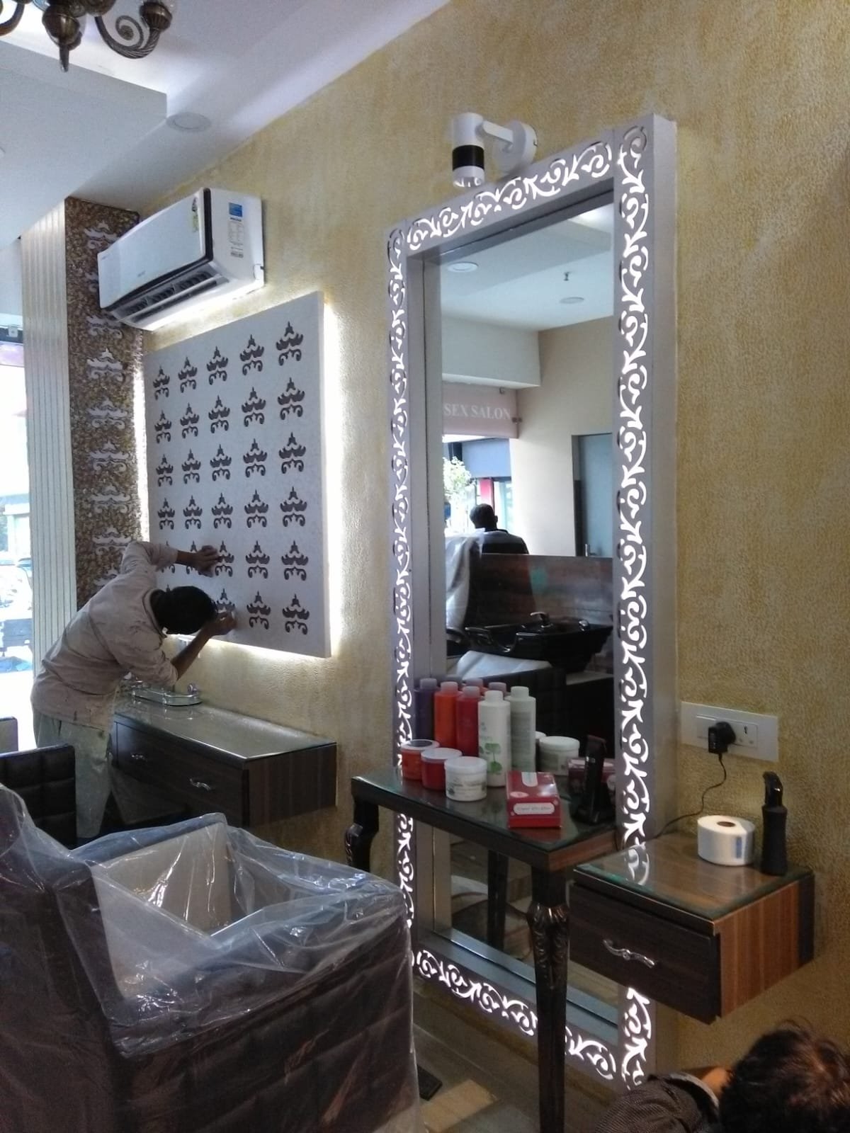 Javed Habib salon branding