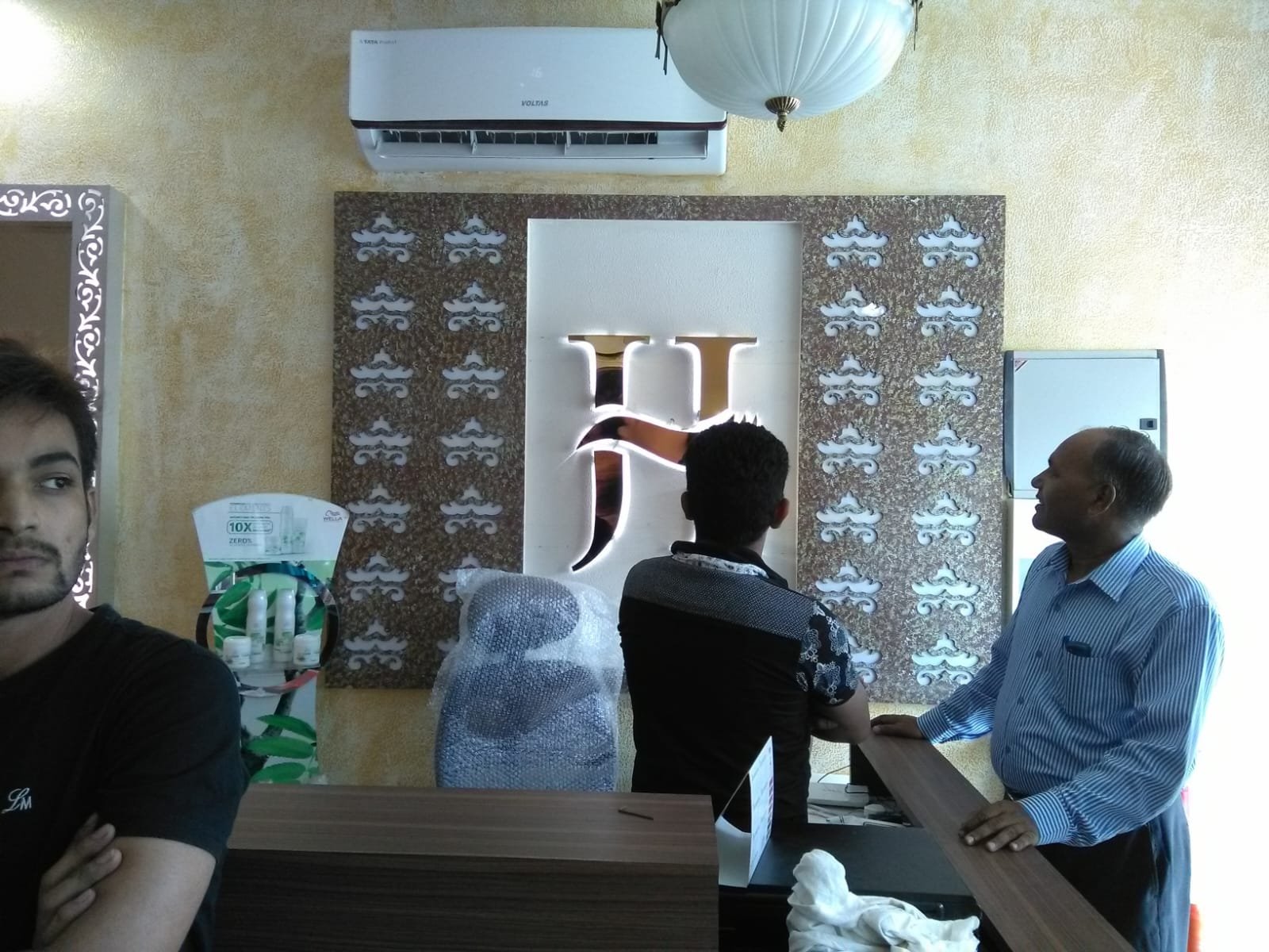Javed Habib salon branding
